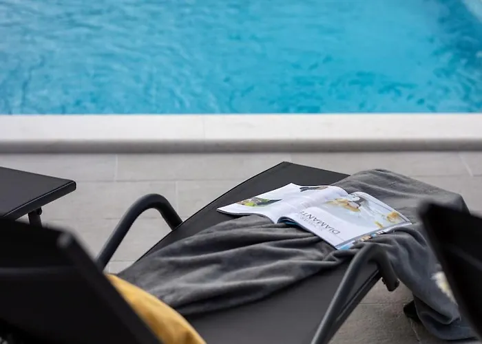 House Katarina Private Heated Swimming Pool Βίλα *