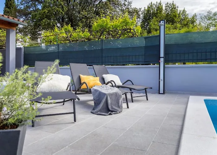 House Katarina Private Heated Swimming Pool Πούλα