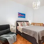 House Katarina Private Heated Swimming Pool Pula