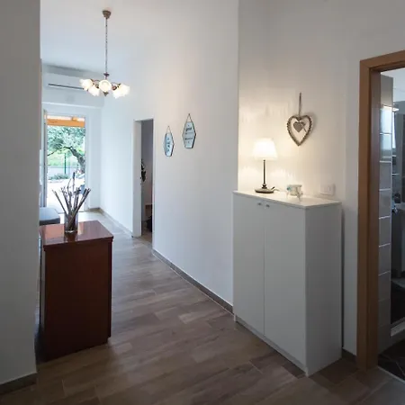 House Katarina With Private Swiming Pool