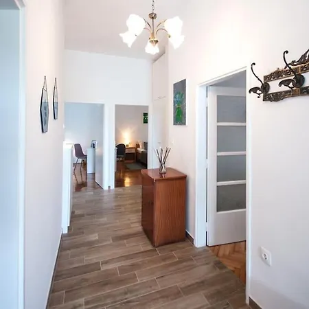 House Katarina With Private Swiming Pool Villa *