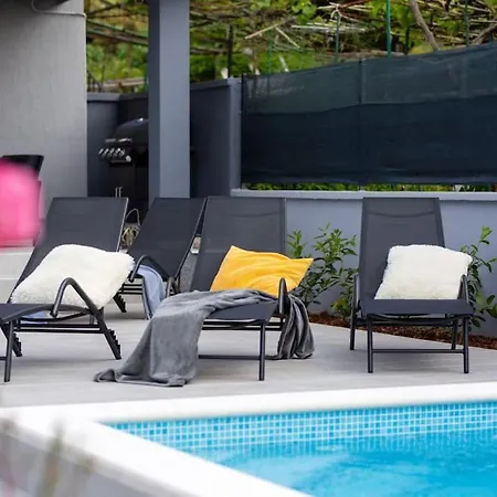 Villa House Katarina Private Heated Swimming Pool