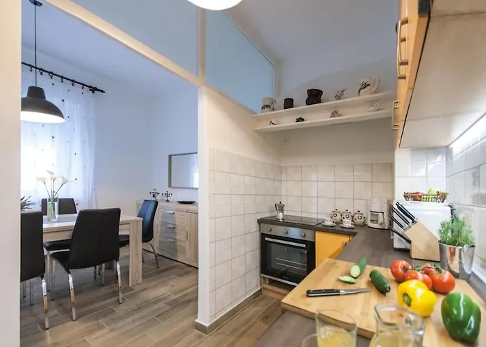 House Katarina Private Heated Swimming Pool Pula