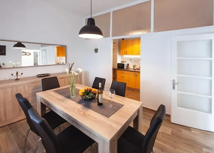 Vila House Katarina Private Heated Swimming Pool Pula