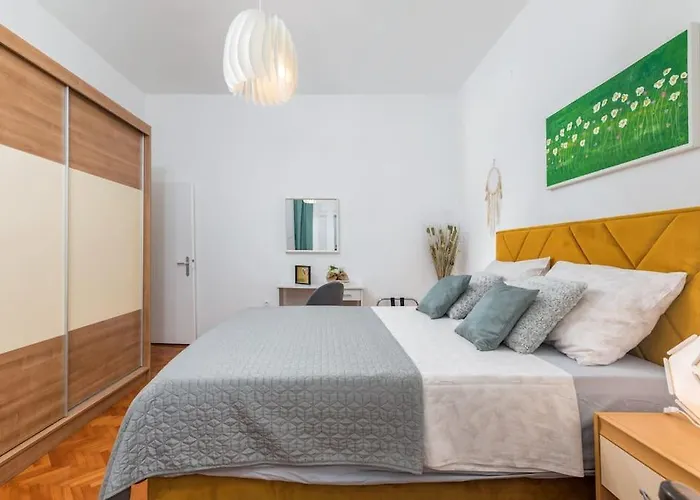 Vila House Katarina Private Heated Swimming Pool *